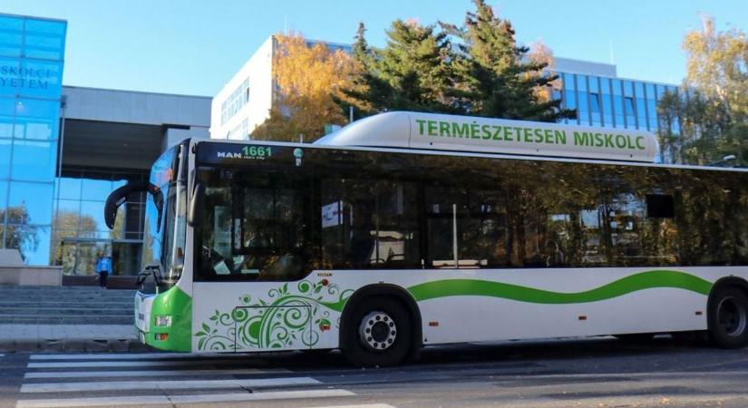 Súlyos, ami a miskolci buszon történt, pillanatok alatt lett forró a helyzet – mutatjuk az utas beszámolóját