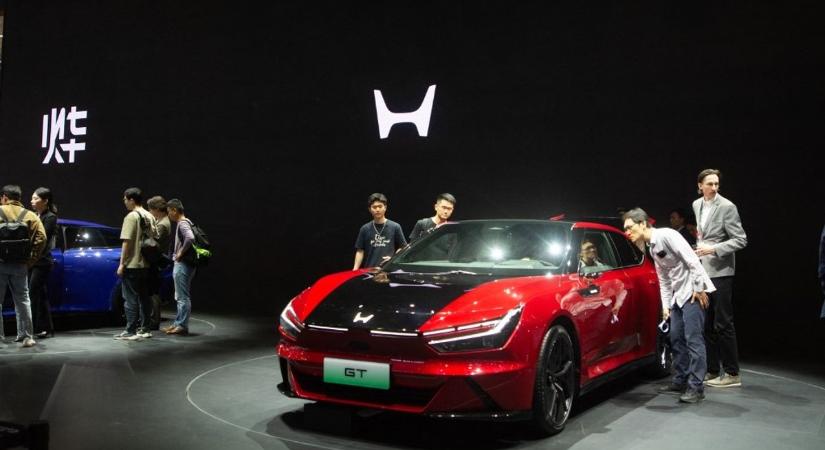 Honda: hamarabb hegednek be a vámok ütötte sebek