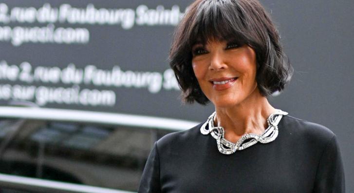 Kris Jenner kínos Photoshop-bakiján nevet most a fél internet