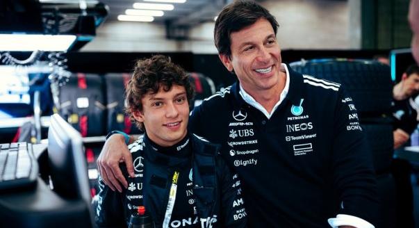 Wolff elégedett Antonelli teljesítményével