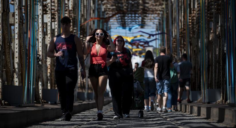 Indul a Sziget – a Kneecap kitiltása „nagyon rossz precedens”