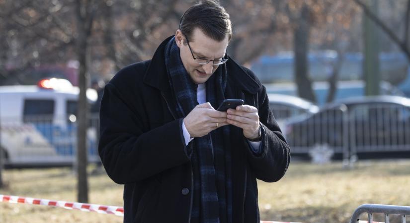 Meglepetésvendéggel indul a nyár közepi kormányinfó