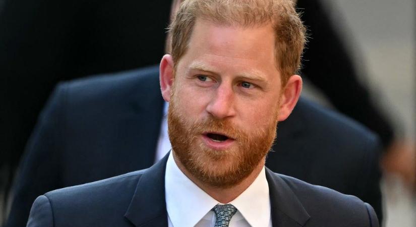 Érzelmes nyilatkozatot tett Harry herceg, miután kitört a botrány az alapítványánál