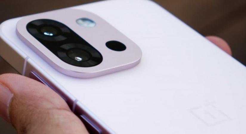 Gyökeresen megújulhat a OnePlus 15 dizájnja