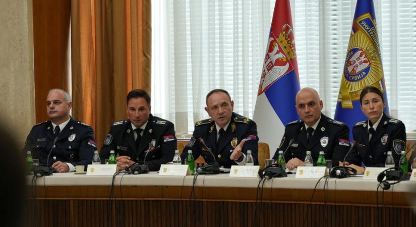 A rendőrigazgató nem kommentálta Vučić vádjait