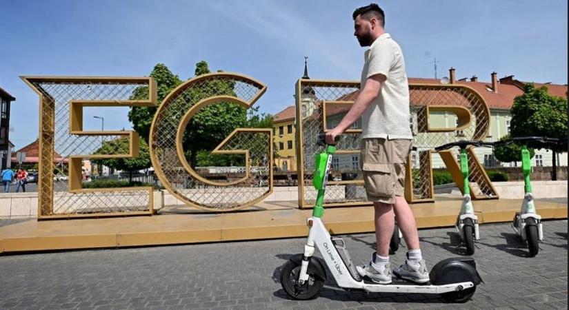 Megvizsgálták a Lime-rollerek helyzetét Egerben, kiderült, voltak-e hivatalos panaszok