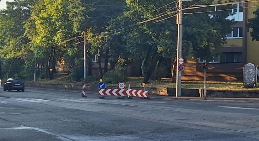 Lezárják a Bajcsy-Zsilinszky utcát hosszú időre – mutatjuk, merre kerülhetsz!
