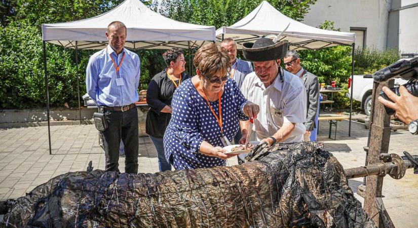 Korlátozás miatt megváltozik a közlekedési rend a városban