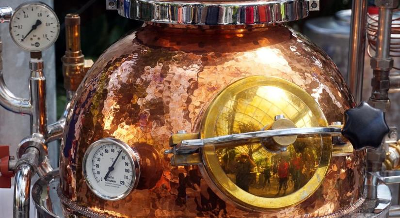Megdöbbentő, de igaz: a pálinka nem lehet pálinka Erdélyben