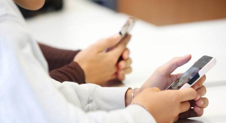Veszélyes tanácsokat kezdett adni a ChatGPT a tiniknek: erre próbálja rávenni őket