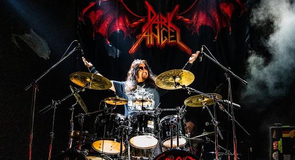 Gene Hoglan: "ha egészséges leszek, semmi akadálya, hogy még 80 felett is nyomjam"