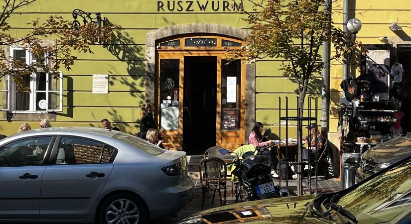 Az I. kerület polgármestere részvétét fejezte ki Szamos Miklós özvegyének