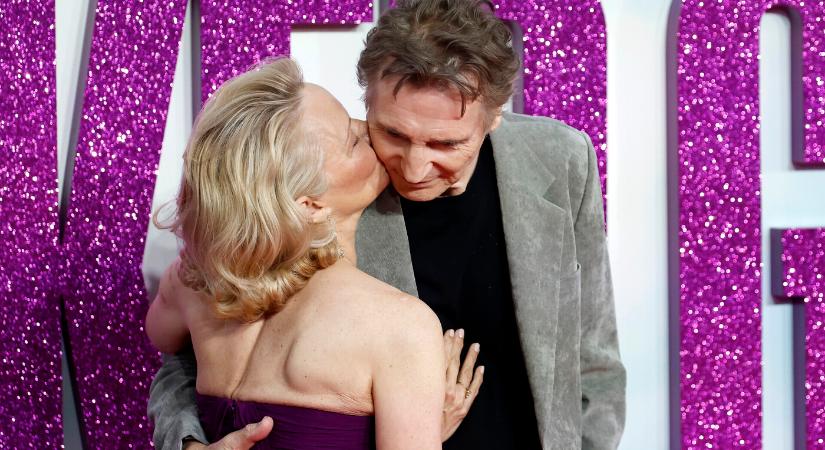 Liam Neeson esete Pamela Andersonnal – Így talált egymásra két világsztár