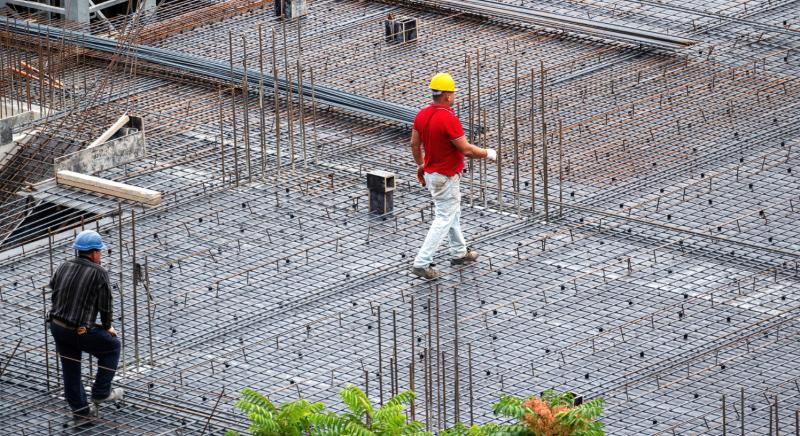 Itt a beton, ami nem igényel utókezelést, így vizet sem