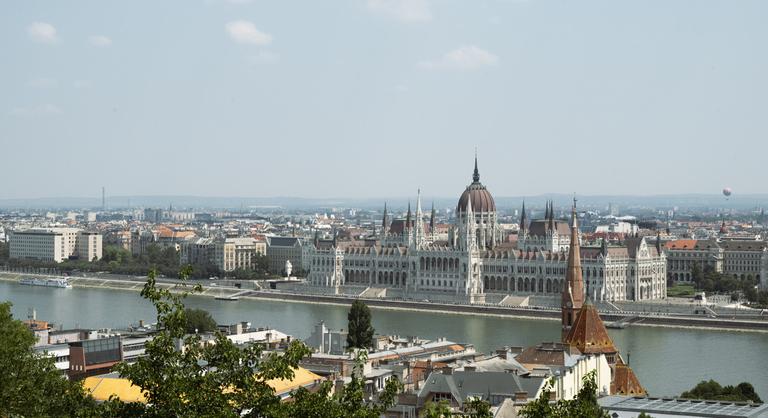 Milliárdos háttérszervezet indult Budapesten: a 2026-os választásig biztosított a működése