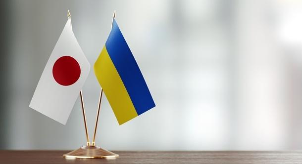 Ukrajna és Japán közel 1 milliárd dollár értékben írt alá szerződéseket