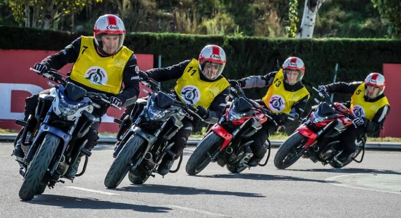 Hatékony oktatás, kevesebb motorbaleset - Egy élet munkája a motorosokért