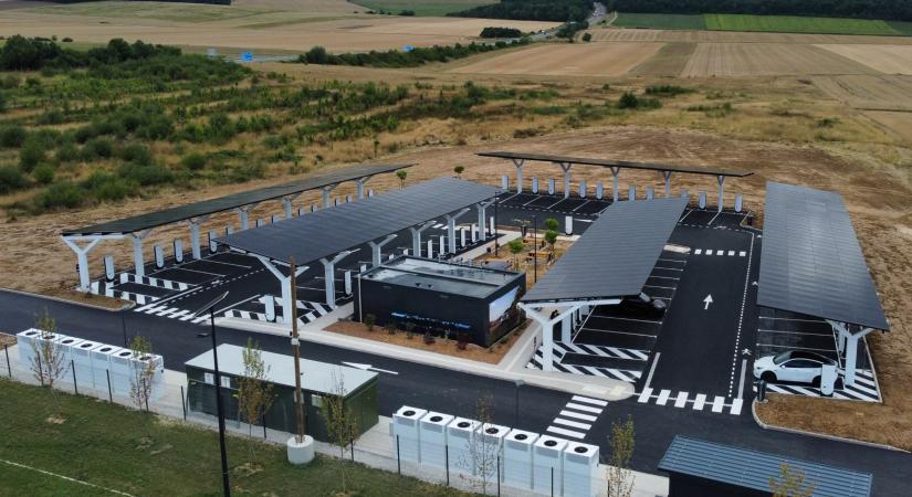 Újabb rekord a Tesla európai hálózatában