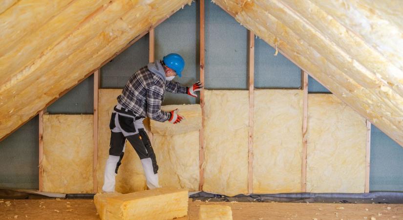 Ingyenes padlásszigetelés: Ezt igényelhetik a városlakók