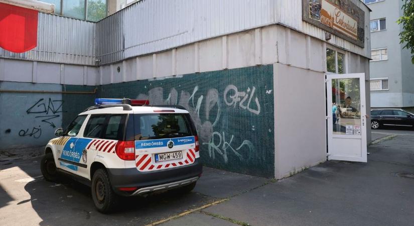 Brutális betöréssorozat miatt nyomoz a rendőrség a Győri kapuban – helyszíni riport (fotókvideó)