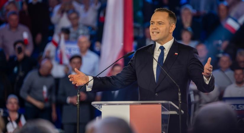 Az új lengyel államfő hazája és Ukrajna közös történelmének legkínosabb fejezete tisztázását szorgalmazta