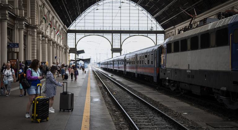 Jelentős módosításokra készül a MÁV a Keleti pályaudvar lezárása miatt, itt vannak a részletek
