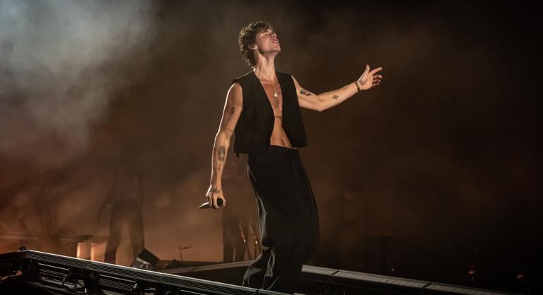 A teliholdat is leénekelte az égről Shawn Mendes a Sziget Fesztiválon