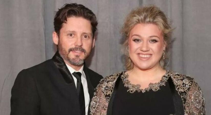 Most jött a megrendítő hír: elhunyt Kelly Clarkson volt férje