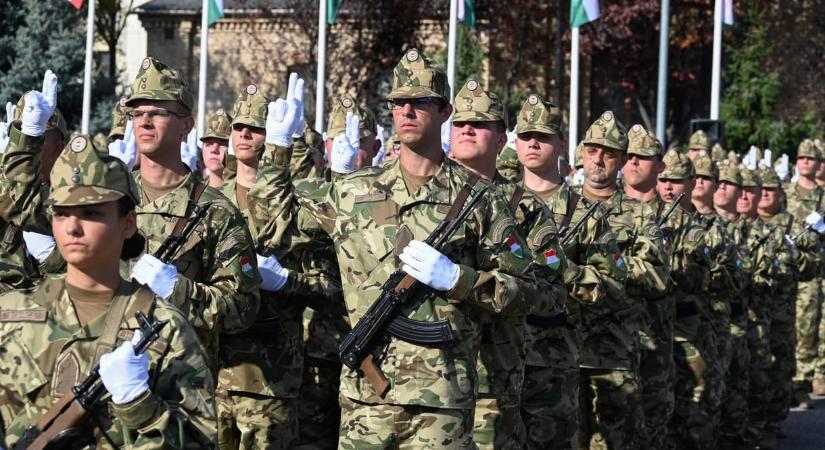 Már nemcsak a rendőrség, de a honvédség és a titkosszolgálat is elláthatja vezetők személyi védelmét