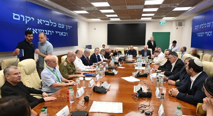 Izrael biztonsági kabinete elfogadta az öt pontból álló irányelvet, amely szükséges a háború befejezéséhez
