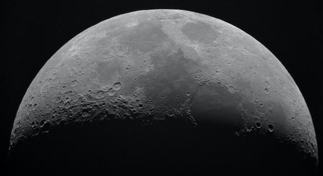Nukleáris reaktor Holdra építésének tervét jelentette be a NASA