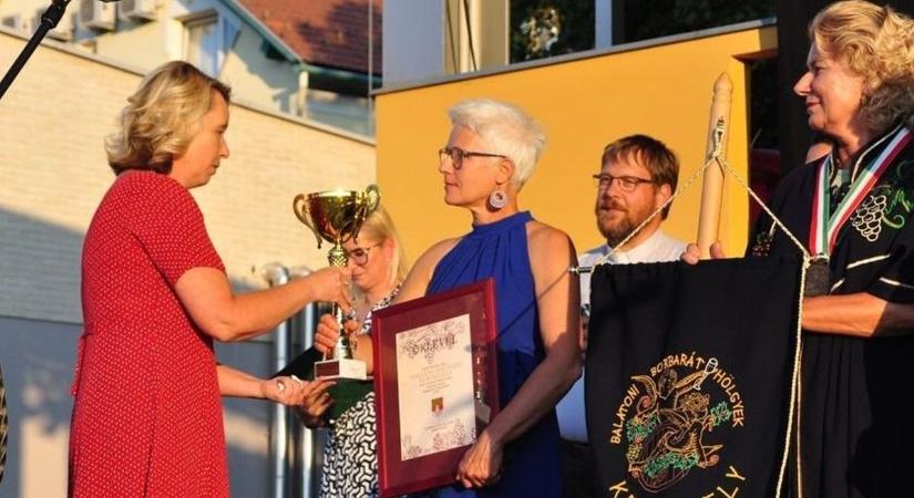 Ez volt ám a nagy koccintás! Mutatjuk, melyik lett a zalai város bora (galéria)