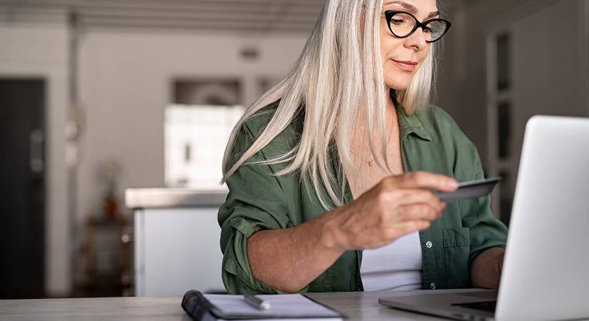 Miért fizetsz még mindig havidíjat a bankszámládért? – Ingyenes lehetőségek 2025-ben