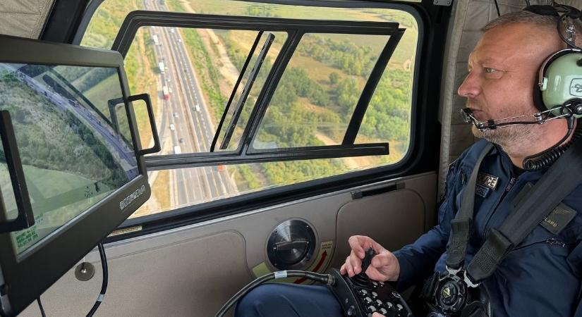 Rendőrség helikopter Tatabánya felett - sörözött a sofőr vezetés közben