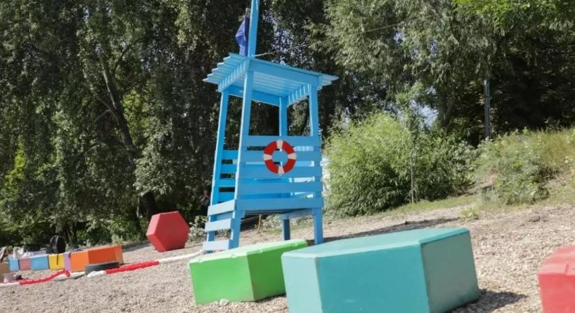 A Duna áradása miatt a strandok is bezártak