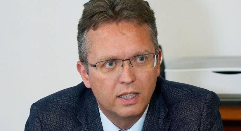 Hankó Balázs: kiemelten fontos és szükséges a magyar tehetségek, a magyar oktatás támogatása Kárpátalján