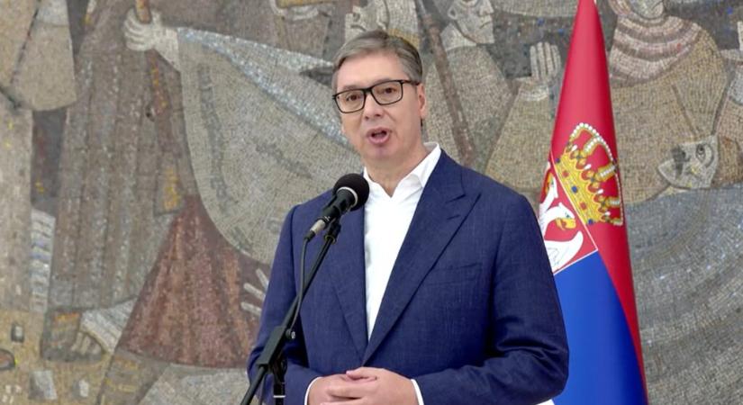 Vučić: Disznóólat és fertőt akarnak csinálni Szerbiából