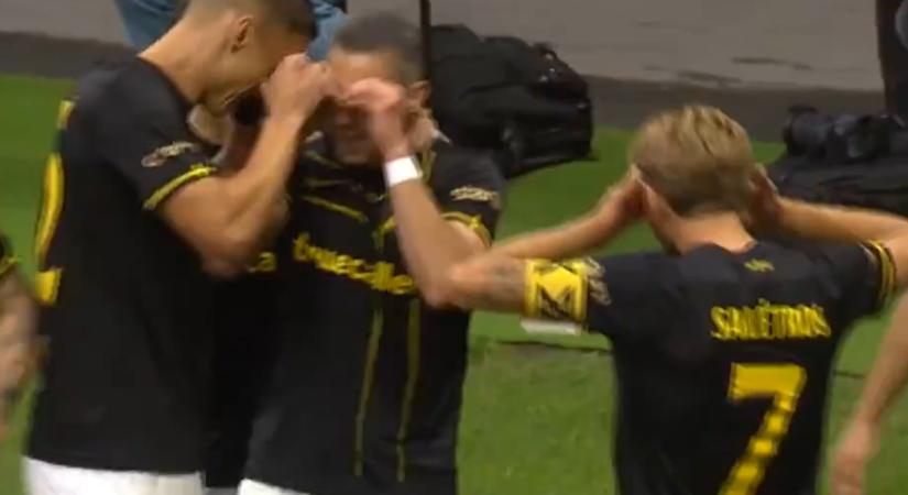 Kiderült, miért imitáltak szemüveget az AIK-játékosok az ETO ellen