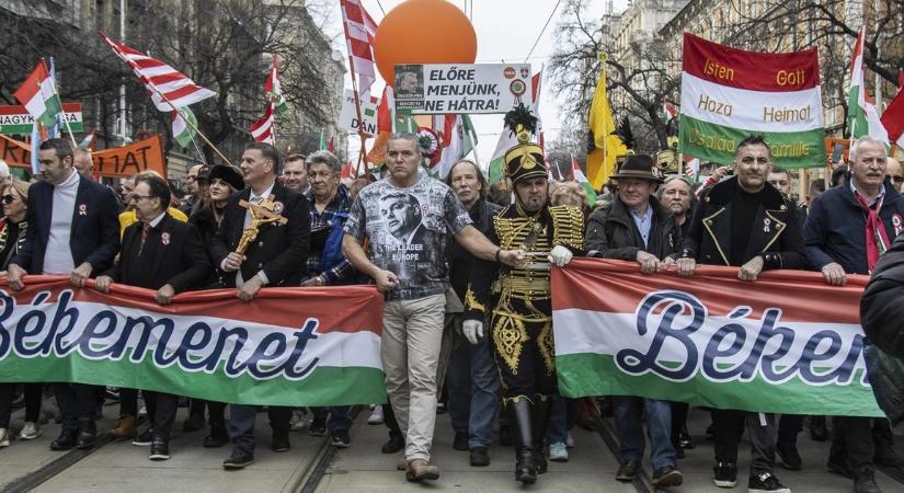 A jövőben egyedül a CÖF masírozhat a békéért