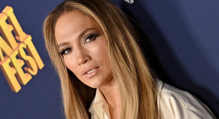 Jennifer Lopezt nem engedték be egy luxusüzletbe, mindenkit megdöbbentett a reakciója