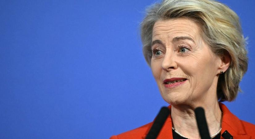 Von der Leyent nem kérdezték, mégis úgy érezte, meg kell szólalnia ezzel kapcsolatban