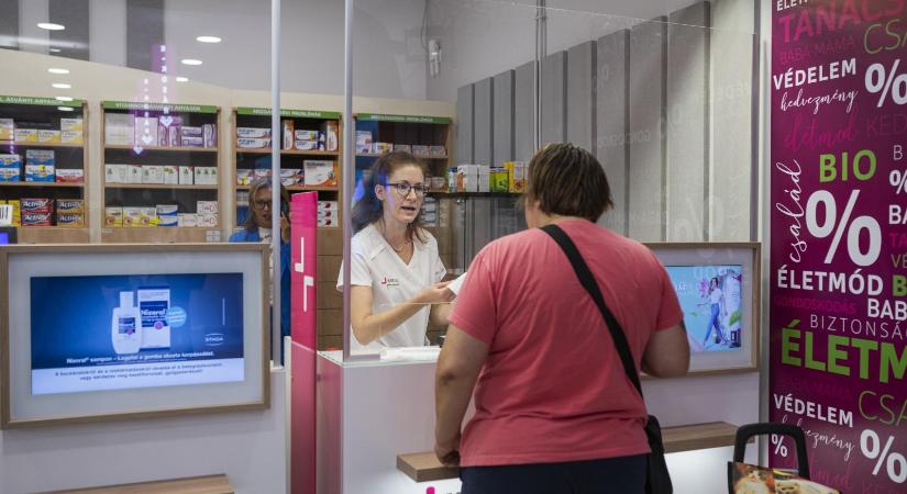 Leállt az EESZT, nem lehet kiváltani a receptre felírt gyógyszereket