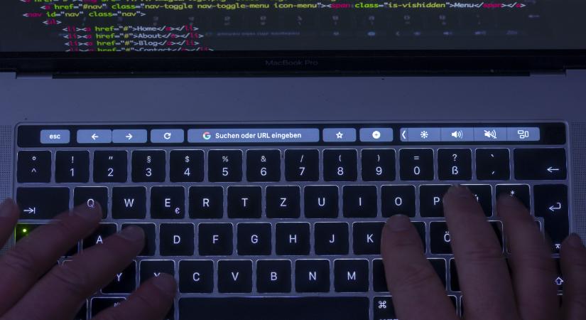 Informatikai összeomlás miatt akadozik a receptkiadás a patikákban
