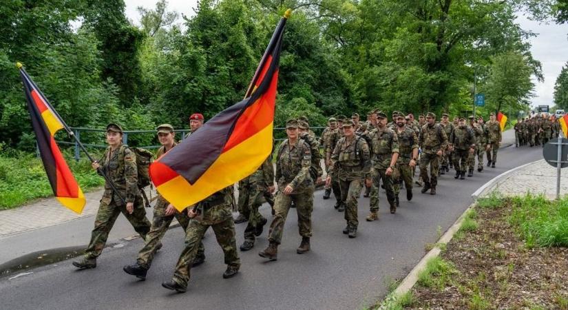 Ijedelmet okoz Németországban a tervezet: visszaállíthatják a sorkatonaságot