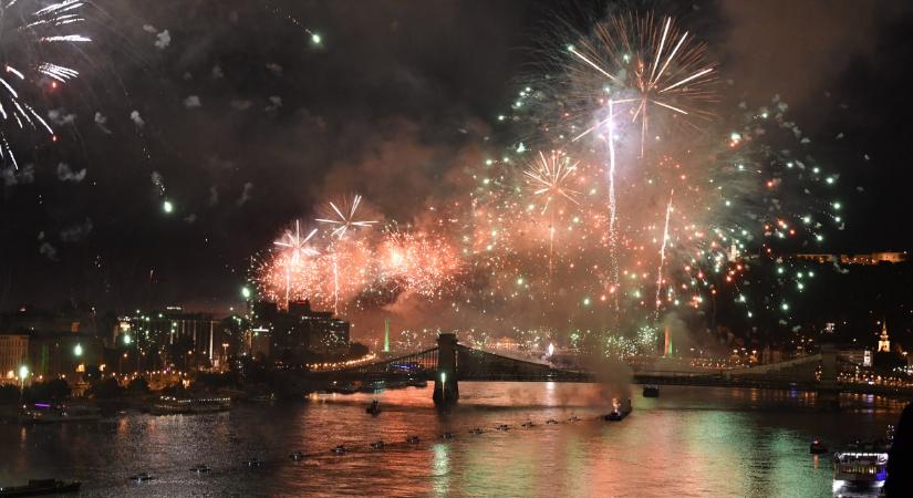 Augusztus 20.: feje tetejére áll Budapest közlekedése – íme, a részletek