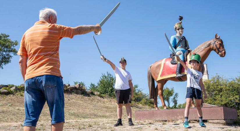 Történelmi kalandok és családi élmények a Katonai Emlékparkban