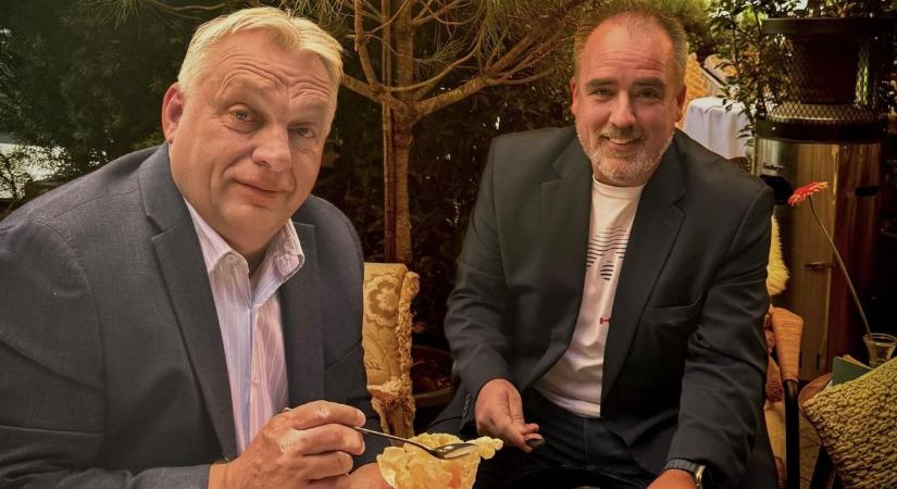 Erre nem sokan számítottak: összefutott Orbán Viktor Török Gáborral