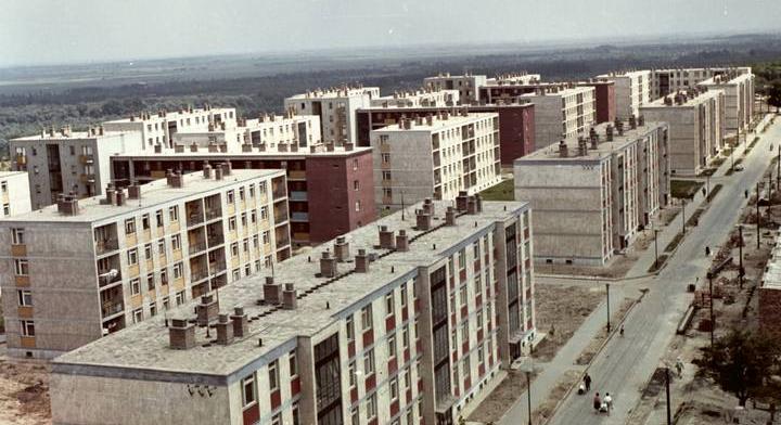Ilyen volt felnőni a szocialista lakótelepeken