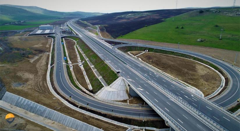 Hónapokra lezárták a Szászsebes és Torda közötti A10-es autópálya egyik lehajtóját