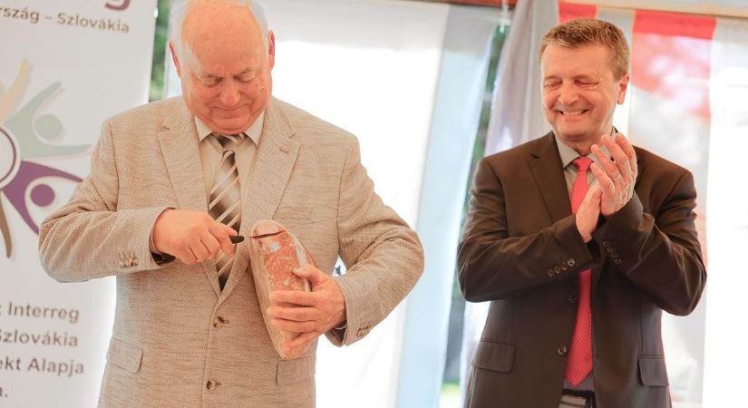 Testvérkapcsolatok erősítésével kezdődött a Hegyeskő Feszt Demjénben  fotók